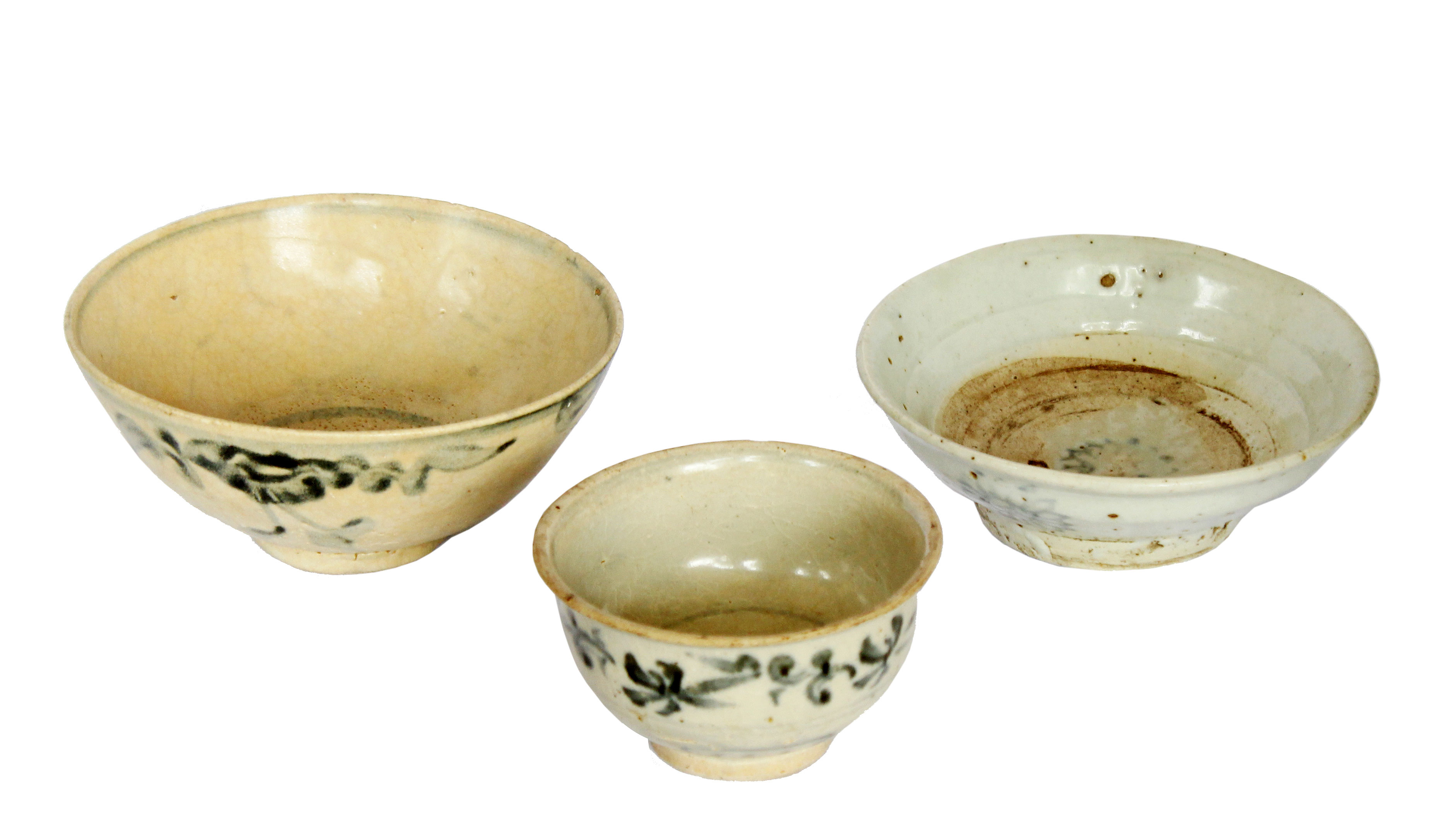 Three kitchen Qing bowls.