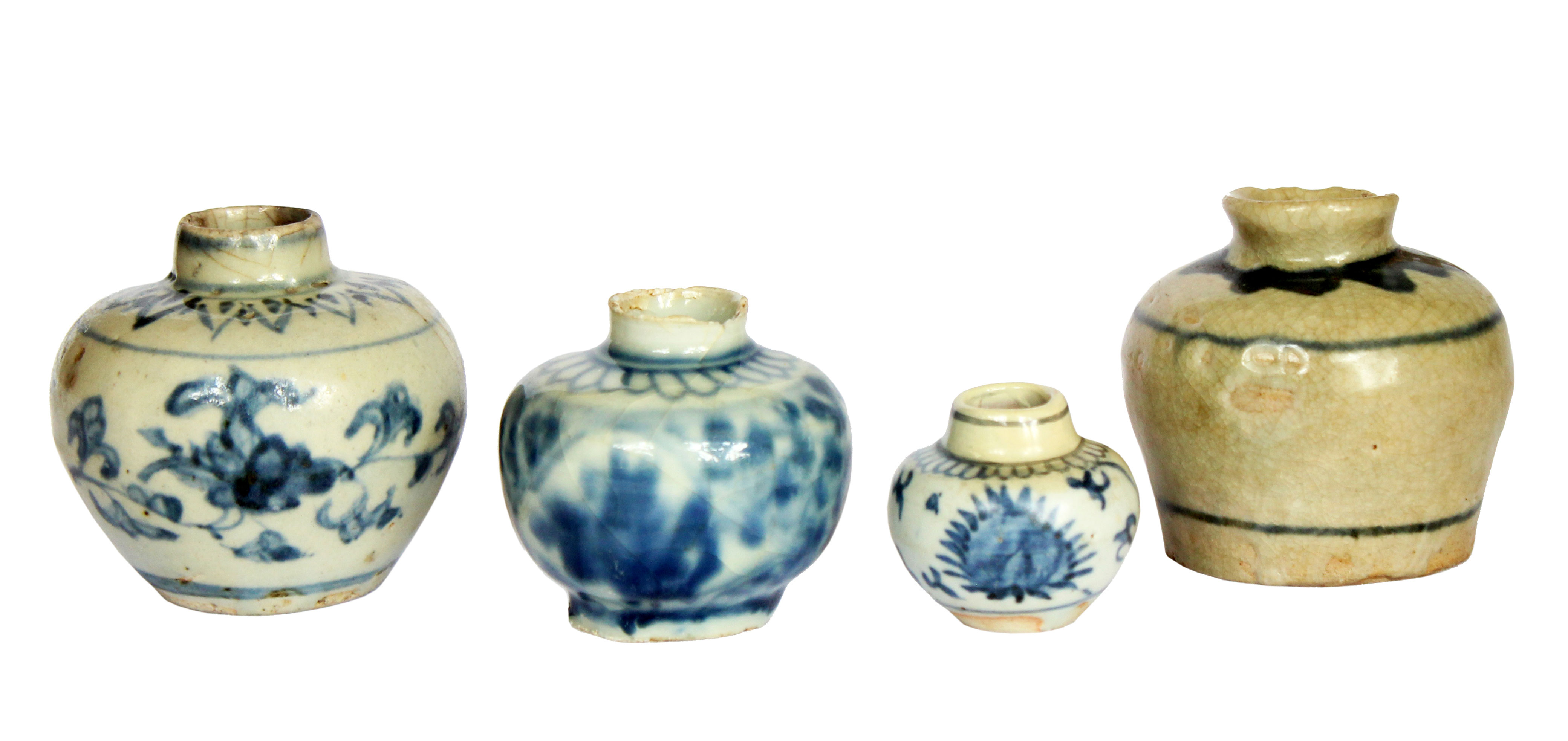 Four 16th - 17th century Ming blue and white jarlets.