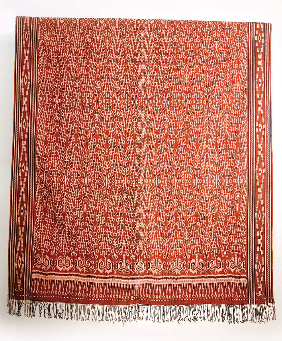 Kumbu Cloth with Tiang Bekurung Tiang Imai Perut Belauk motif by Anita Sandak, Borneo Chic, Kalimantan