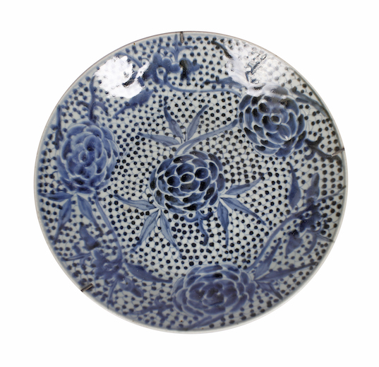 A 19th century Late Qing peony decorated dish