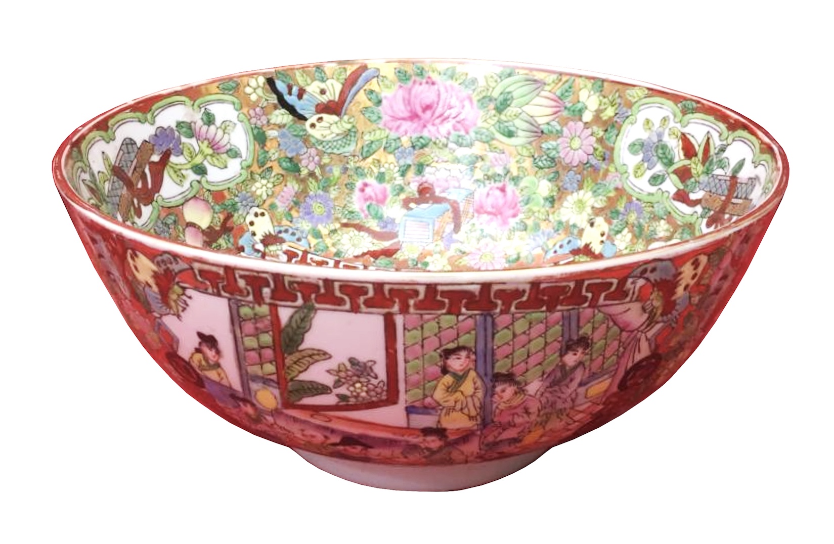 A Chinese modern canton enamel rose medalion bowl
