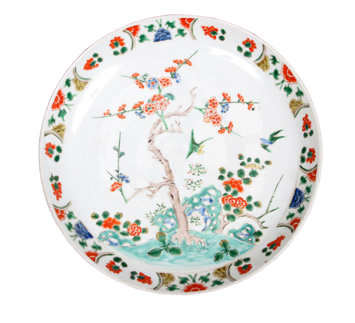 A vintage Chinese enameled dish