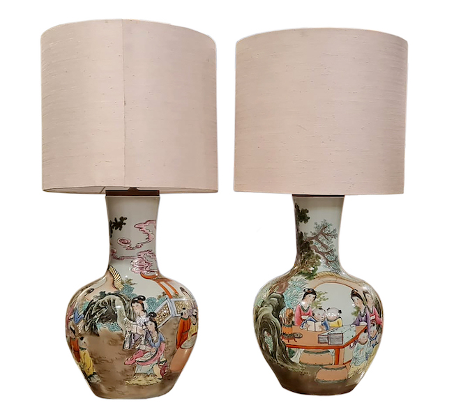 A pair of table lamps with Chinese vintage famille rose bottle vase stand