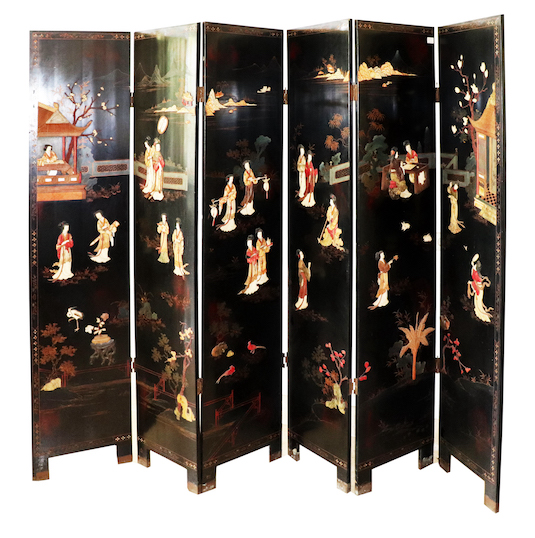 A six panels of 20th century vintage Chinese lacquer wood floor screen decorated with figurine soapstones