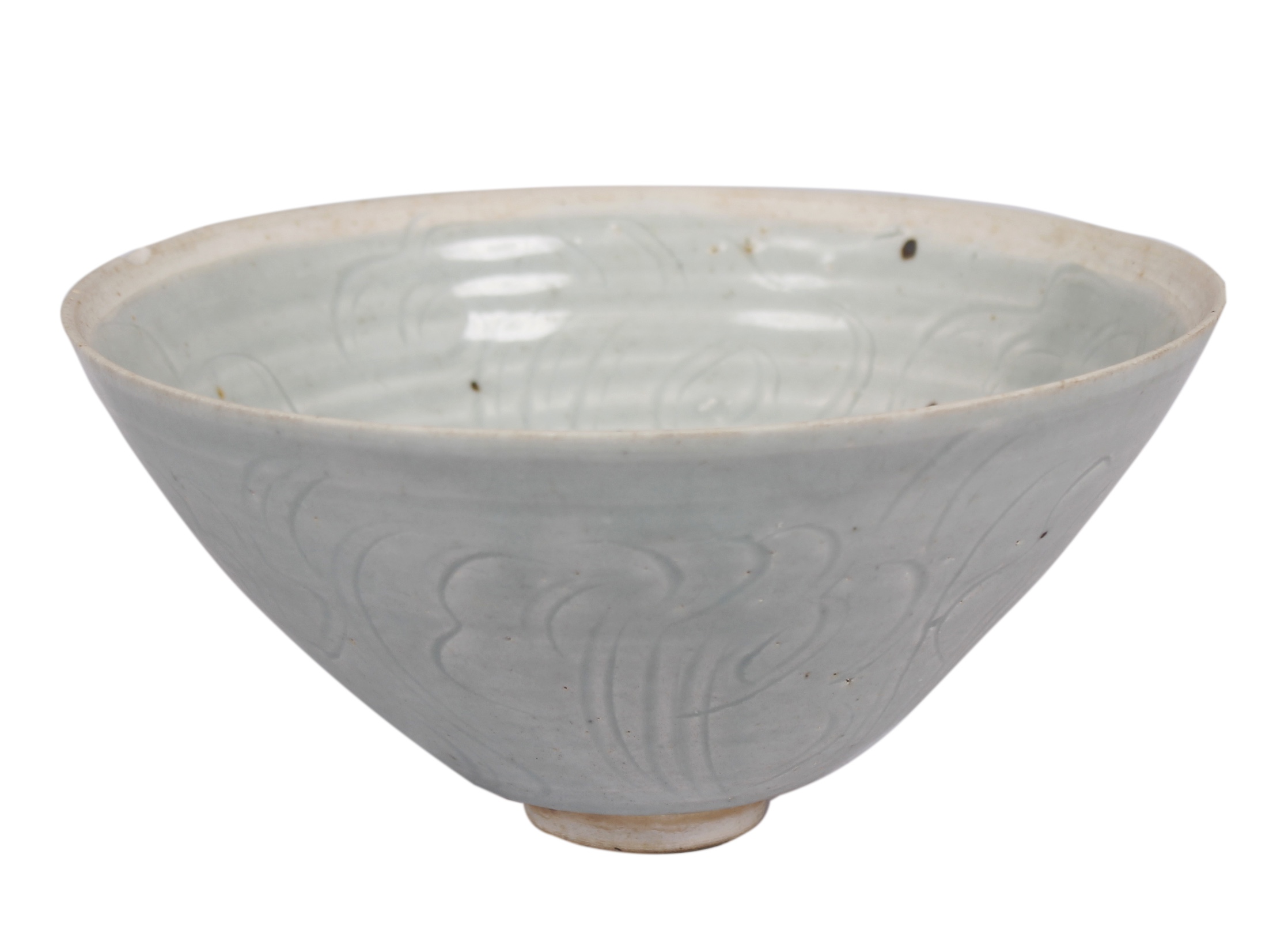 A Yuan Qingbai bowl with incised decoration