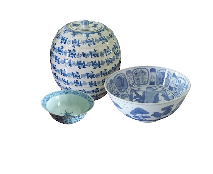 A group of three pieces of 20th century blue and white ceramic wares consisting of a jar with cover, a large bowl and a small bowl