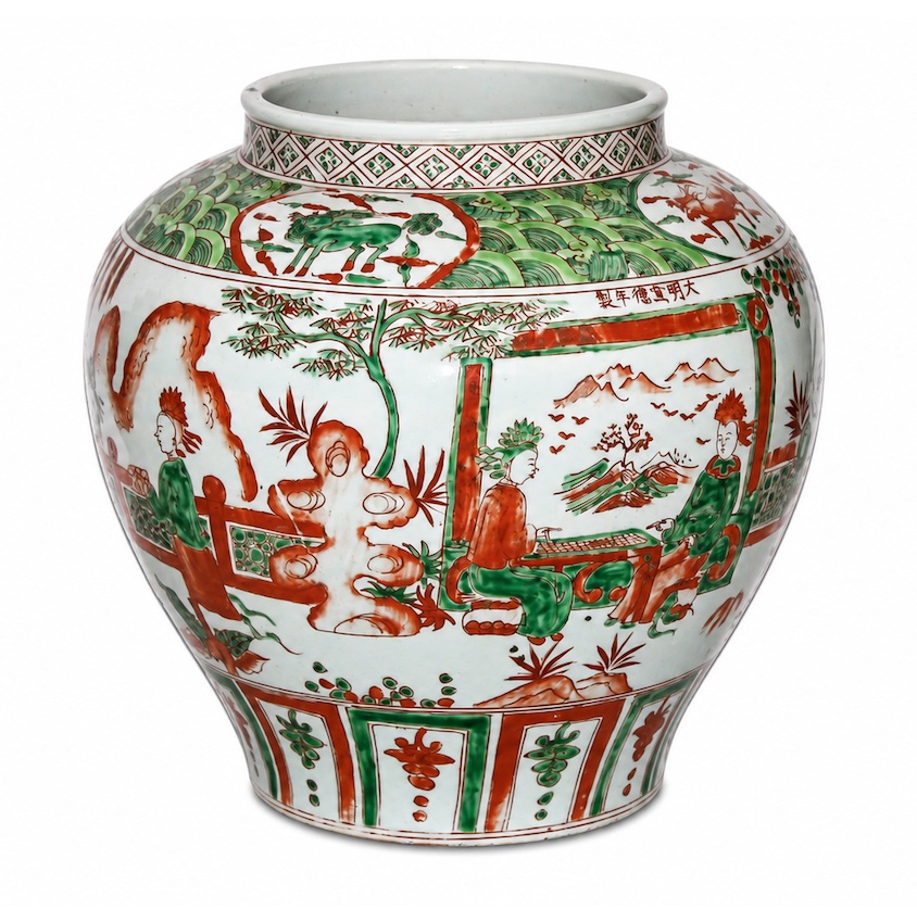 A modern famille verte jar